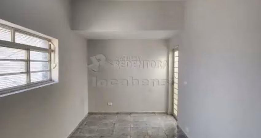 Casa para locação 03 dormitórios no parque industrial