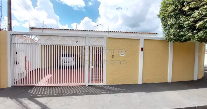Casa com 3 quartos à venda no Jardim Caparroz, São José do Rio Preto 