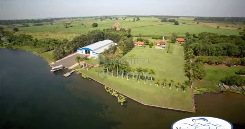 Terreno comercial à venda no Centro, Barbosa 