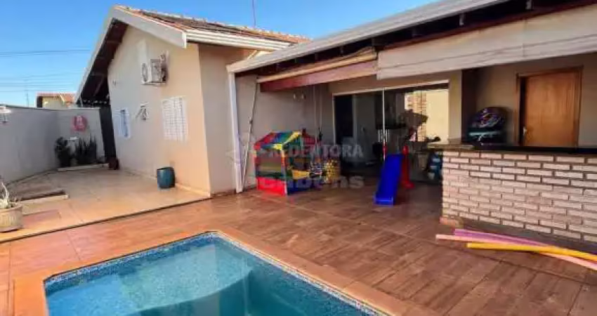 Casa a venda residencial santa ana- 2 quartos e piscina