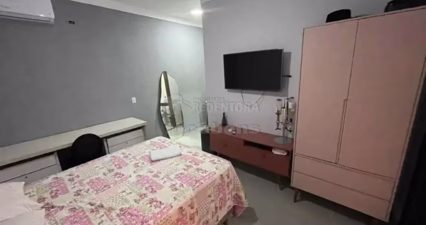Casa de fundo mobiliada com ofurô para locação - residencial santa rita