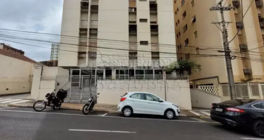 Centro - apto de 2 dormitórios com vaga de garagem, 2 wcs