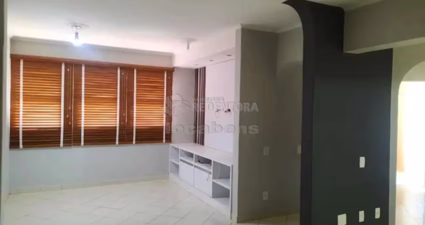 Vila imperial apartamento de 02 dormitórios com 02 vagas de garagem.