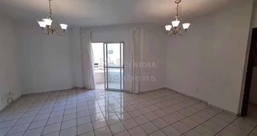Apartamento localizado no edifício maracaípe com sacada e cozinha planejada.