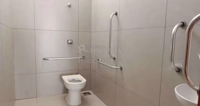 Salão comercial para locação localizado no parque industrial.