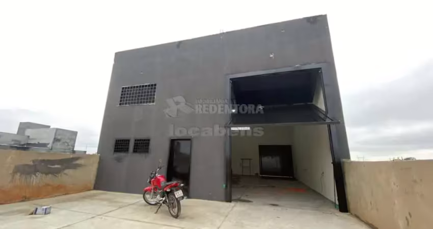 Salão comercial de 120m² com acessibilidade localizado no bairro maisparque rio preto.