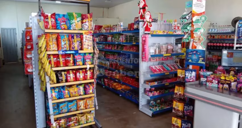 Casa comercial à venda no Residencial Campos do Jordão, Cedral 