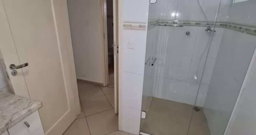 Apartamento em Gonzaga  -  Santos