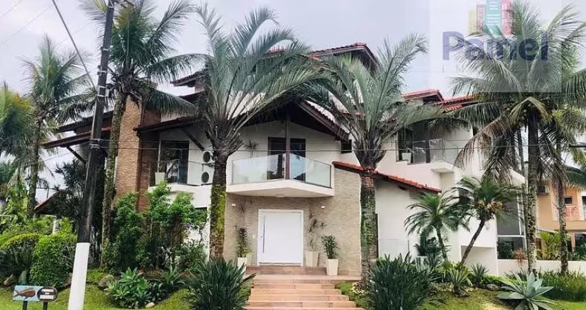 Casa de Condomínio em Hanga Roa - Bertioga, SP