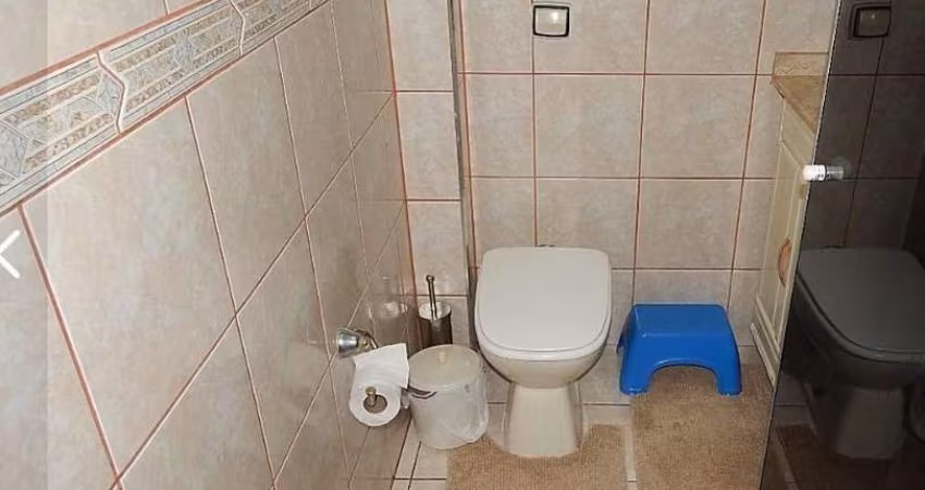 Casa à Venda em Areia Branca - Santos: 2 Dorms por R$ 320k