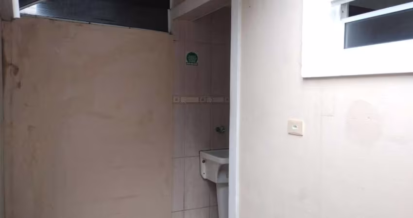 Casa em Vila Voturuá - 2 Dormitórios, 90m² por R$310.000