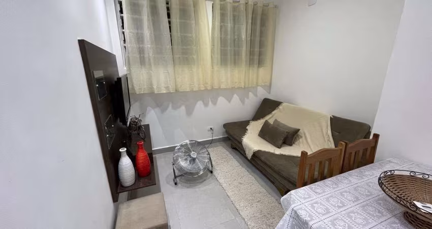 Venda: Apartamento 2 Dormitórios no Centro de São Vicente - R$299.000