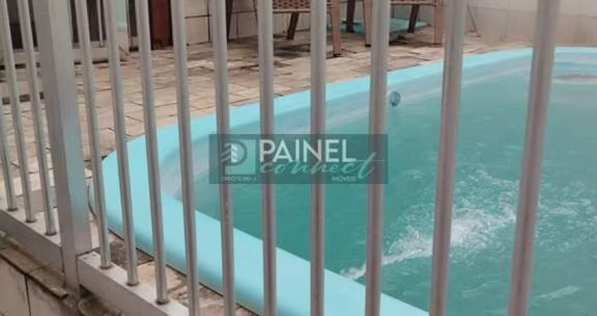 Casa à Venda em Bom Retiro, Santos - R$ 635.000,00