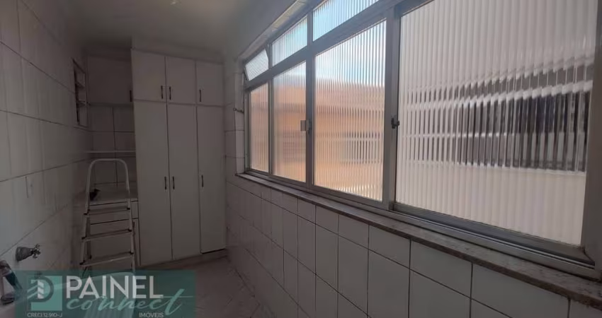 Venda de apartamento em Gonzaga, Santos: 99m², 2 dormitórios, 2 banheiros por R$ 640.000. Seu novo lar espera por você!