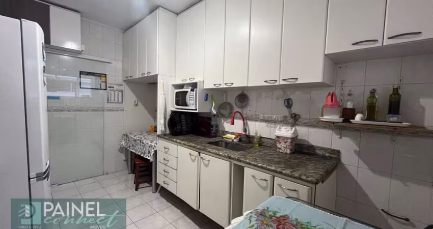 Apartamento de 70m² com 2 dormitórios no EMBARÉ