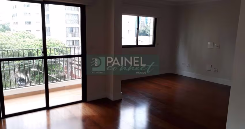Apartamento a venda no Boqueirão de 211m2 útil, 3 suítes todo reformado