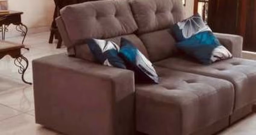 Casa à Venda em Vila Voturua - 4 Dormitórios e 343m²