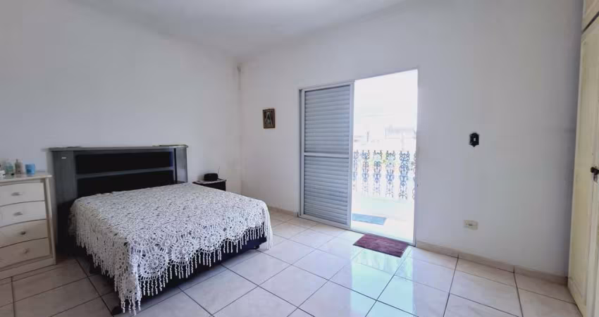 Casa em Cidade Náutica, São Vicente: 3 Dorms, 2 Suítes, R$415k