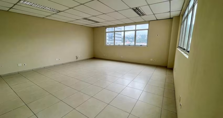 Conjunto/Sala para Locação em Vila Matias - Santos, 50m²