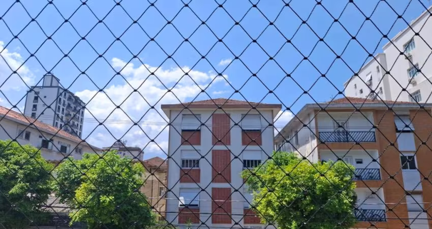 Casa à Venda em Boqueirão - Santos: 2 Dorms, 110m², R$1.300.000