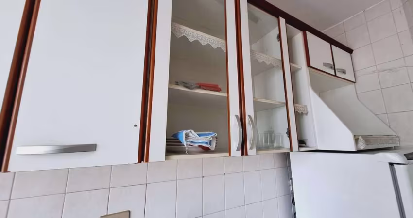 Compre noJosé Menino, Santos: 38m², Sala Living R$ 255.000