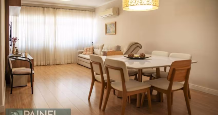 Ótimo Apartamento com vaga demarcada.