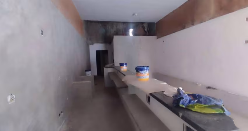 Loja/Salao à Venda e Locação no Centro de Santos