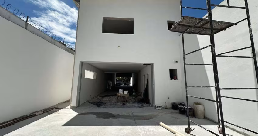 Loja/S salão à venda e locação em Estuário, Santos - 282m²