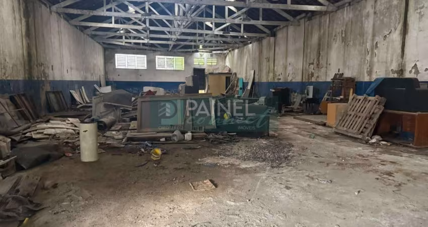 Galpão em Vila Mathias - Santos: 650m² para Locação R$8000