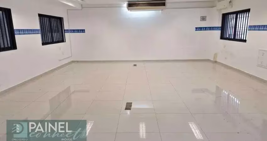 Loja no boqueirão - 382m², 3 banheiros e sala ampla por 17k