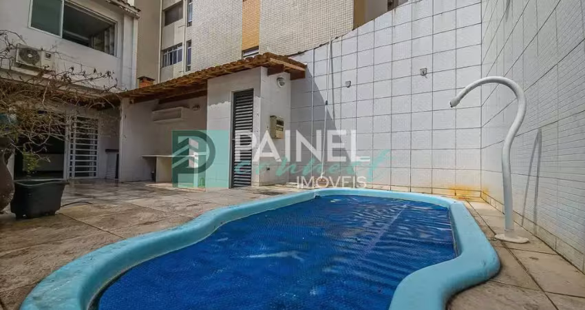 Casa à venda na Avenida Doutor Epitácio Pessoa, Embaré, Santos
