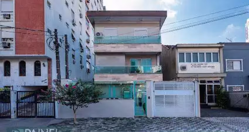 Condomínio em gonzaga - santos: casa 3 dormitórios para locação