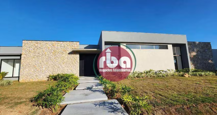 Belíssima casa de esquina no Condomínio  Xapada Parque Ytu
