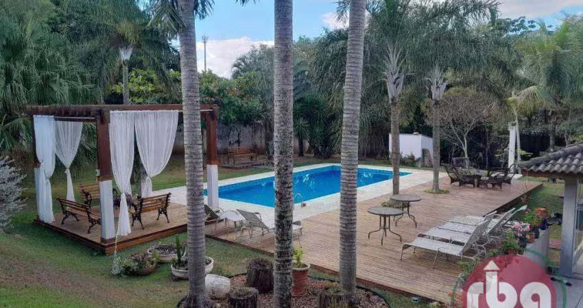 Casa à venda no Condomínio City Castelo