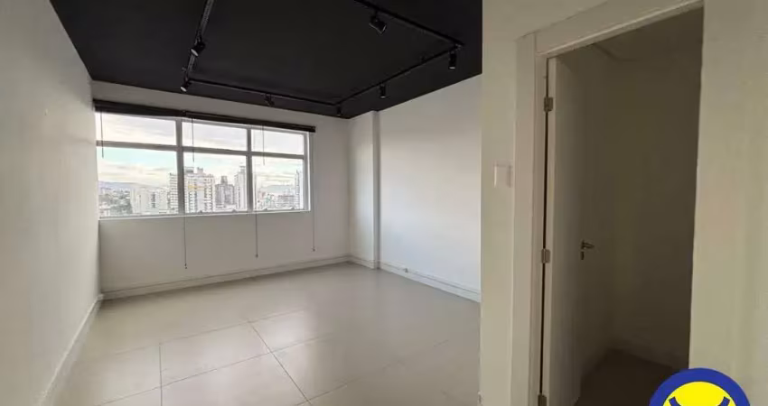 Sala comercial para alugar na Rua General Liberato Bittencourt, Canto, Florianópolis