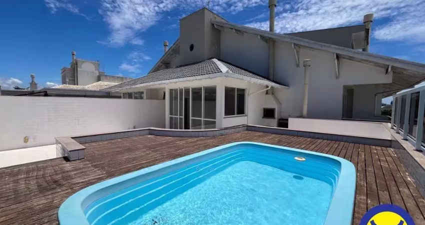 Cobertura duplex com 04 dormitórios em Jurerê