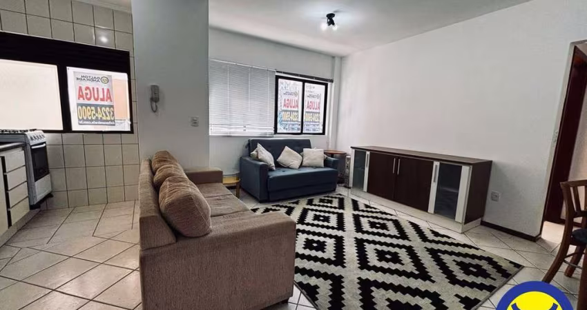 Apartamento com 01 dormitório no Centro