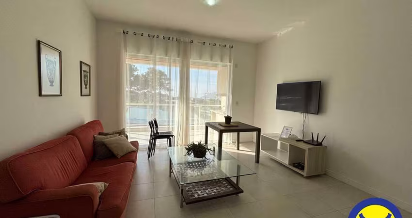 Apartamento com 2 dormitórios no Santinho