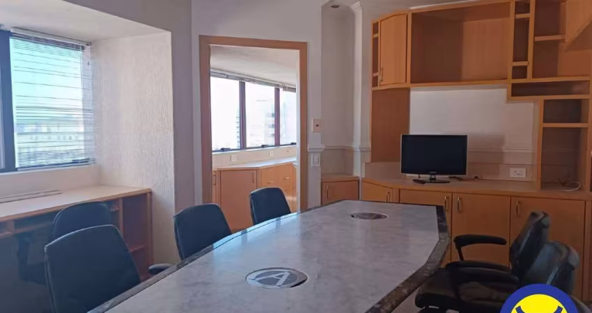 Sala comercial no centro