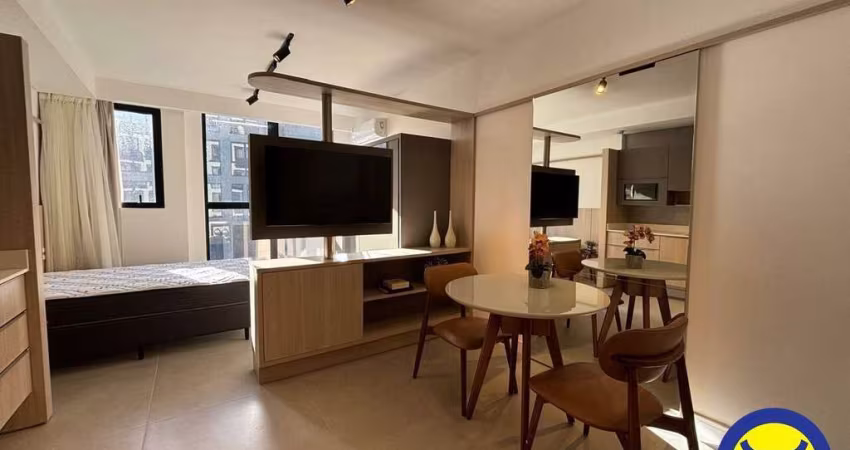Studio Mobiliado na Trindade