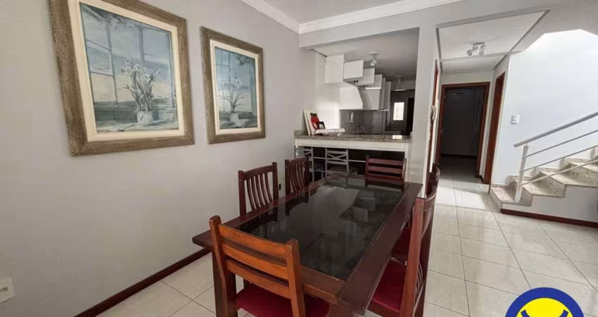 Casa Residencial em Sambaqui