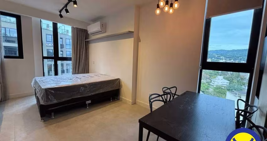 Studio Mobiliado na Trindade
