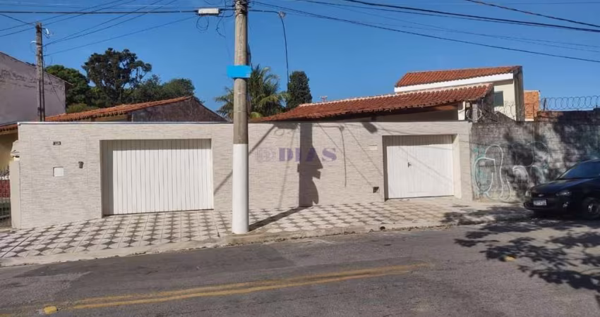 Casa para Venda em Sorocaba, Jardim Guarujá, 3 dormitórios, 1 suíte, 3 banheiros, 4 vagas