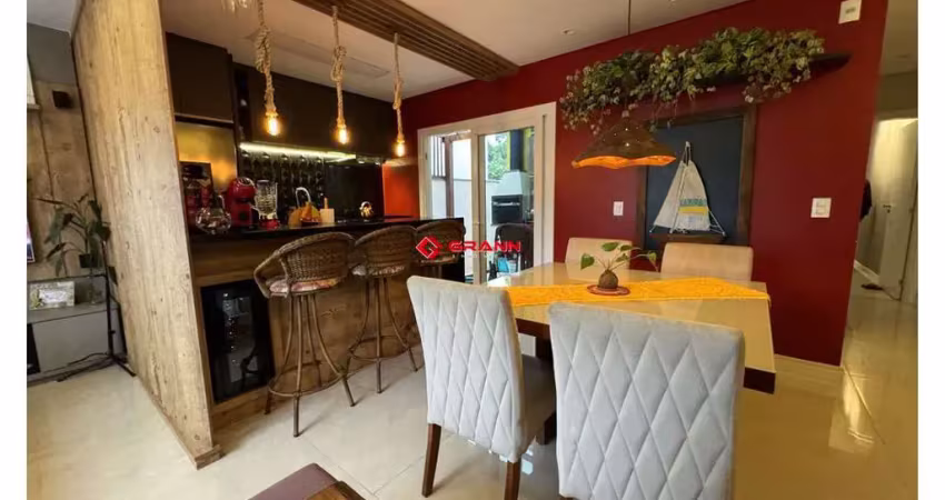 Casa semimobiliada 3 dormitórios com ótima localização