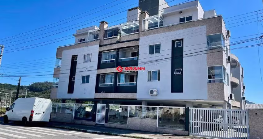 Apartamento 2 dormitórios em ótima localização no ingleses norte