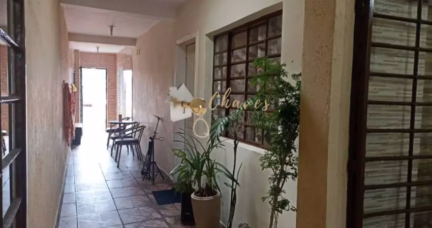 Casa com 3 quartos à venda na Rua José Neves, Vila São Paulo, São Paulo