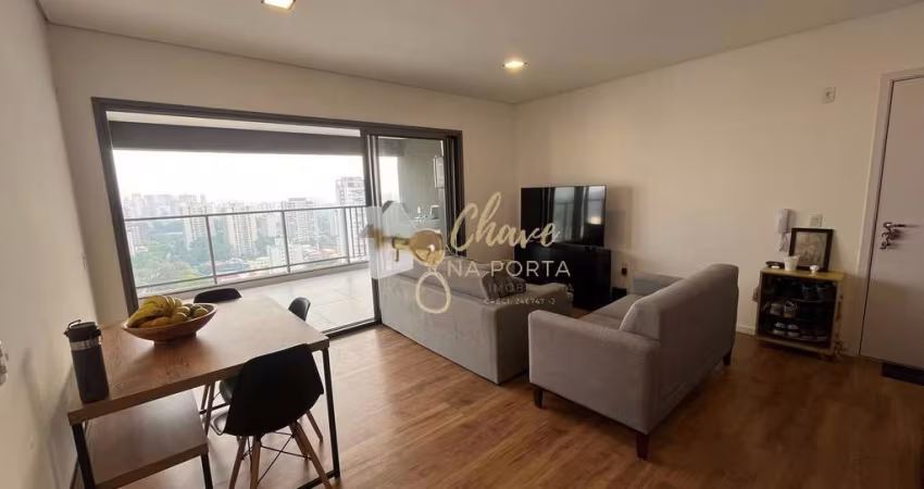 Apartamento amplo à venda em Santo Amaro