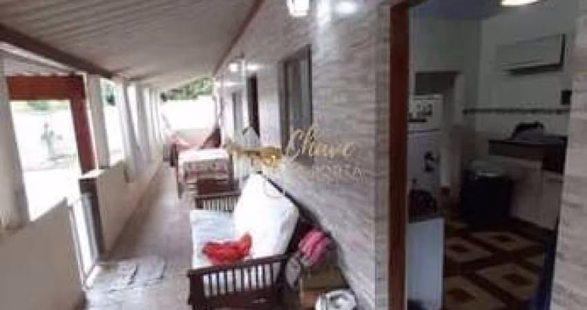 Chácara à venda em Parelheiros com 1 Dormitório