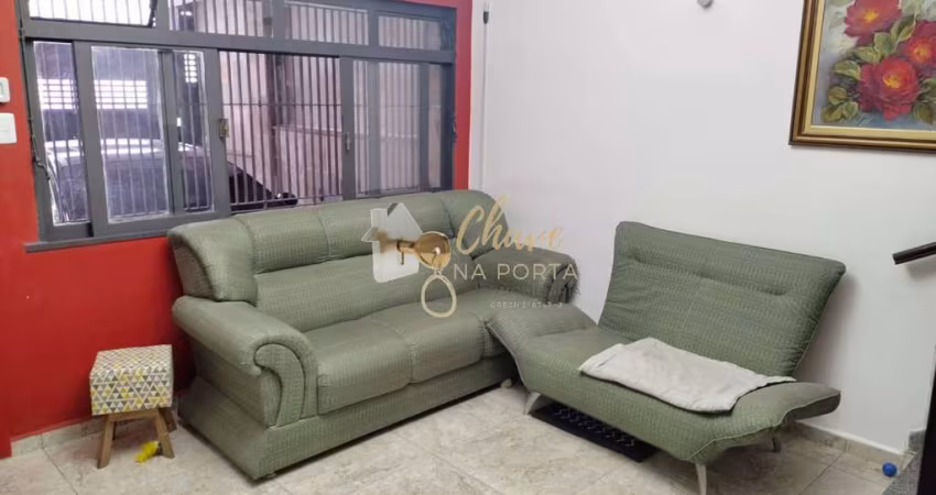 Casa à venda no Parque São Jorge com 3 Dormitórios