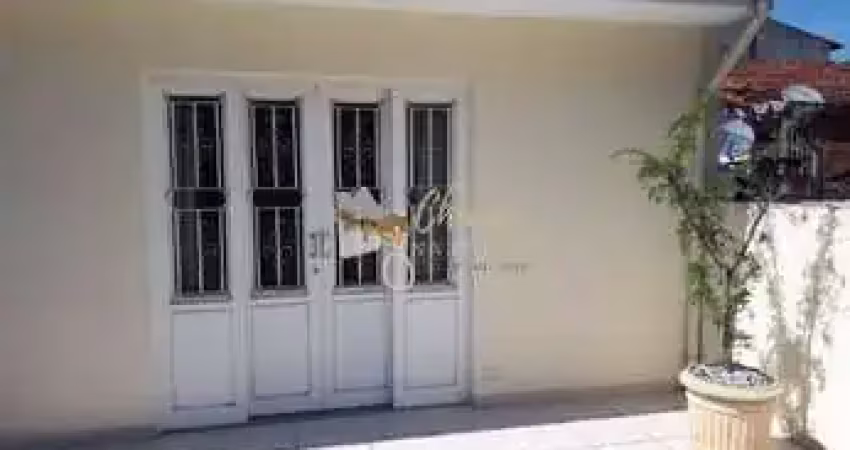Casa à venda em Jardim São Luís com 2 Dormitórios